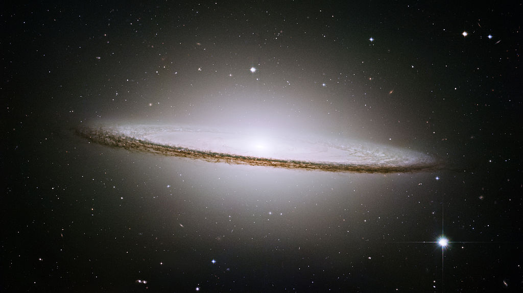 Galáxia do Sombrero - M104