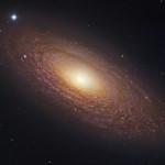 NGC 2841 – Galáxia Espiral